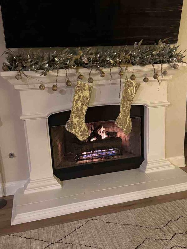Customer photo for "Very pretty garland"