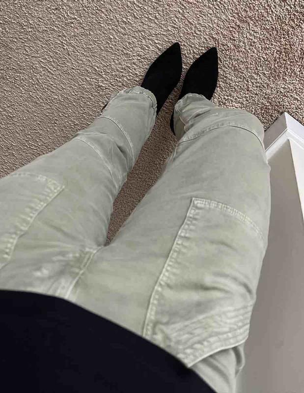 Review Thumbnail Image 0 214615587