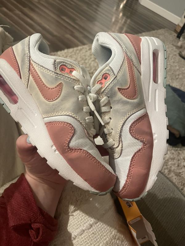 Review Thumbnail Image 0 230840907