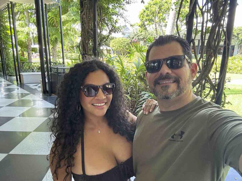 Review Thumbnail Image 1 244925816