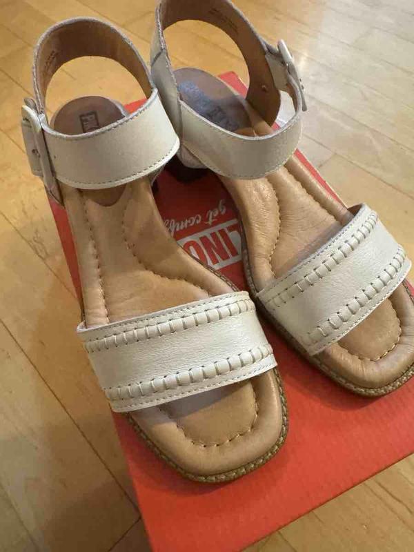 Review Thumbnail Image 0 241397698