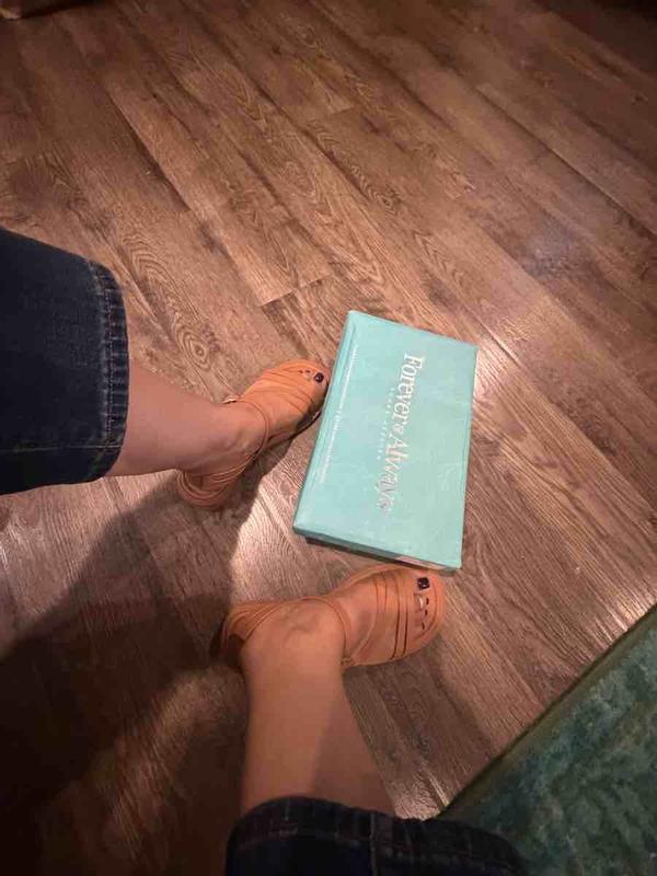 Review Thumbnail Image 0 247894809