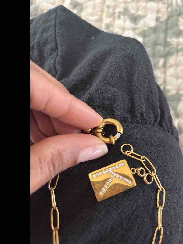 Customer photo for "just cheap looking"