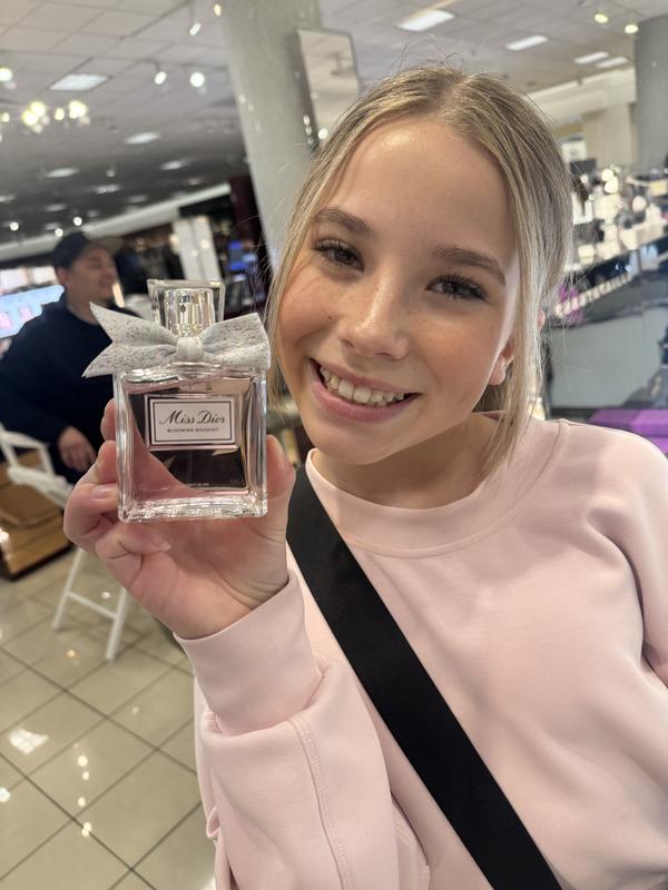 Review Thumbnail Image 0 231493412