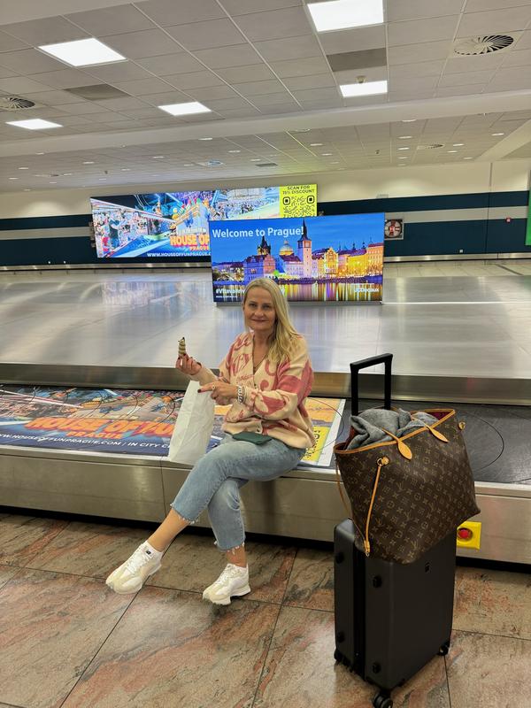 Review Thumbnail Image 0 237941014