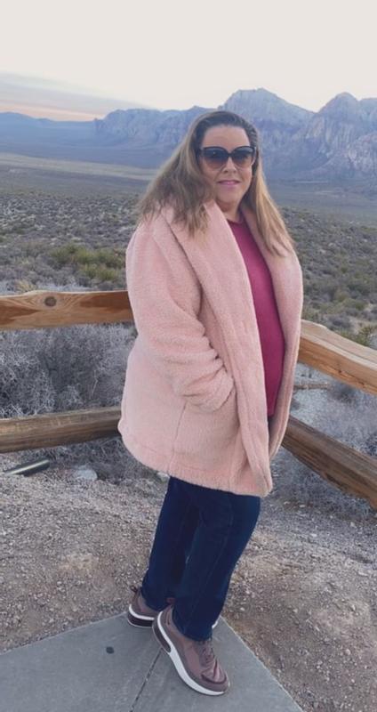 Review Thumbnail Image 0 215190626