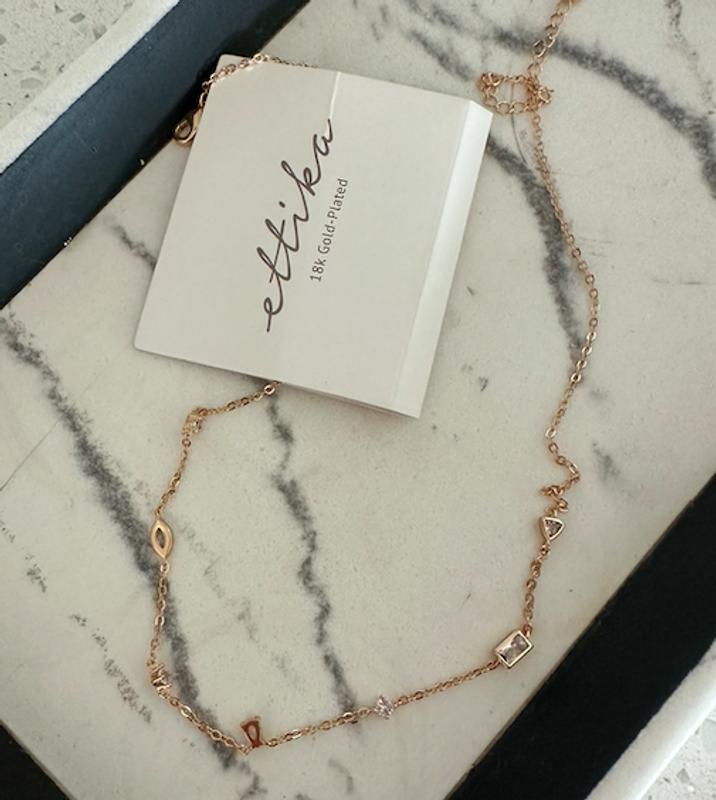 Review Thumbnail Image 0 226800901