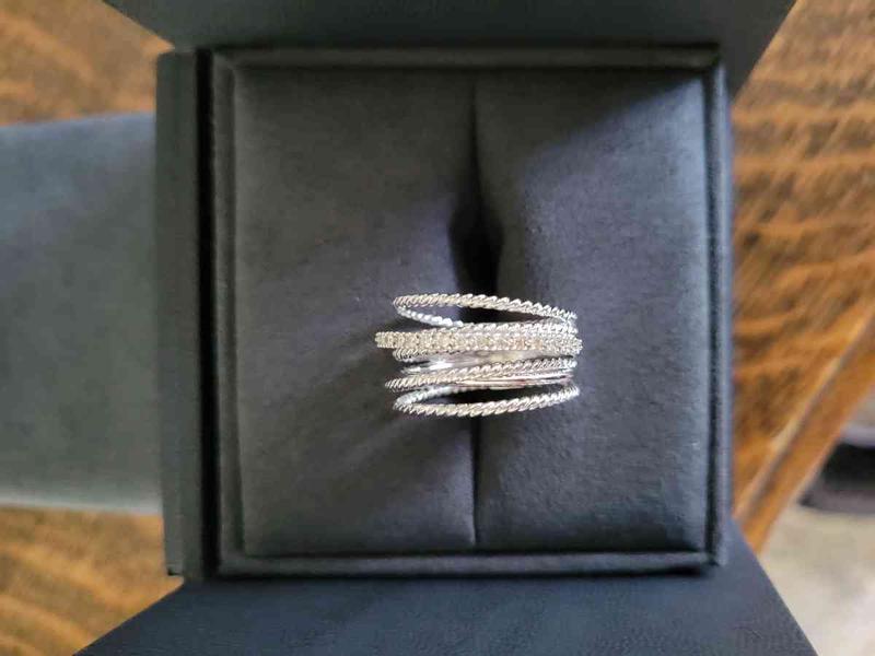 Review Thumbnail Image 1 216998110