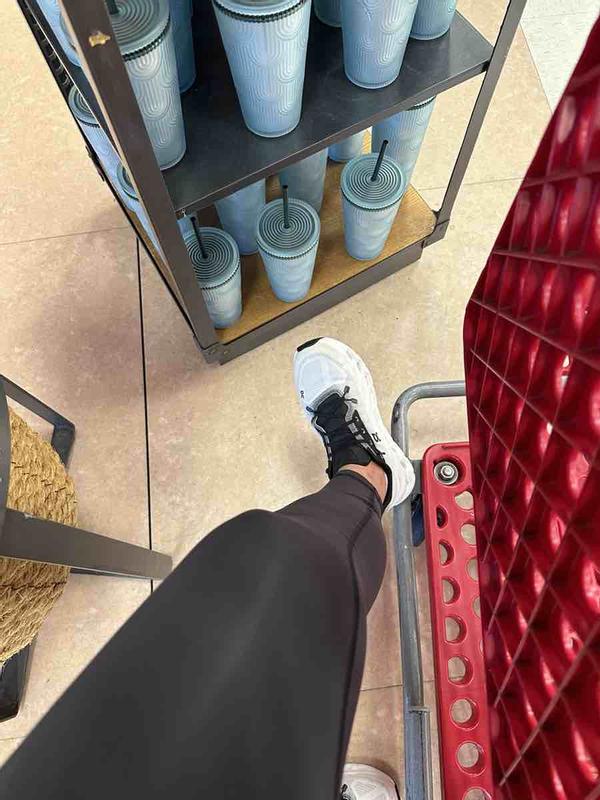 Review Thumbnail Image 0 233111579