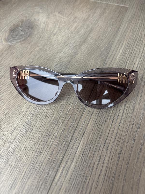 Review Thumbnail Image 0 241544083