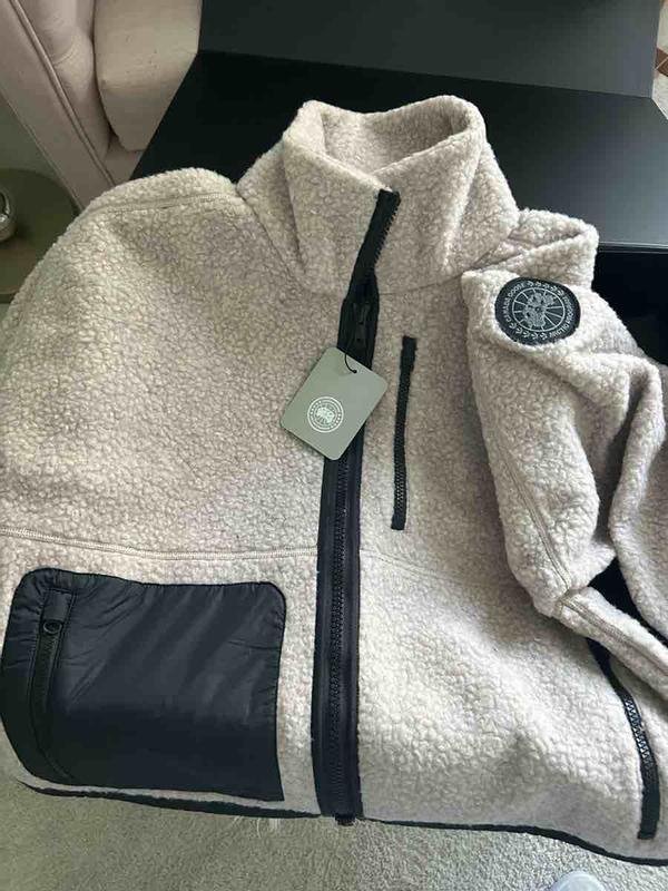 Review Thumbnail Image 0 236712674