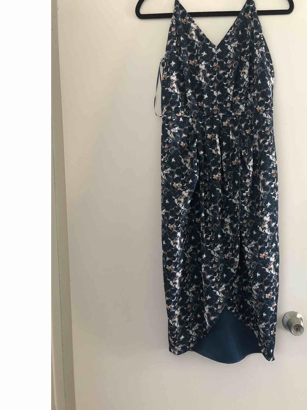 Review Thumbnail Image 0 215177483