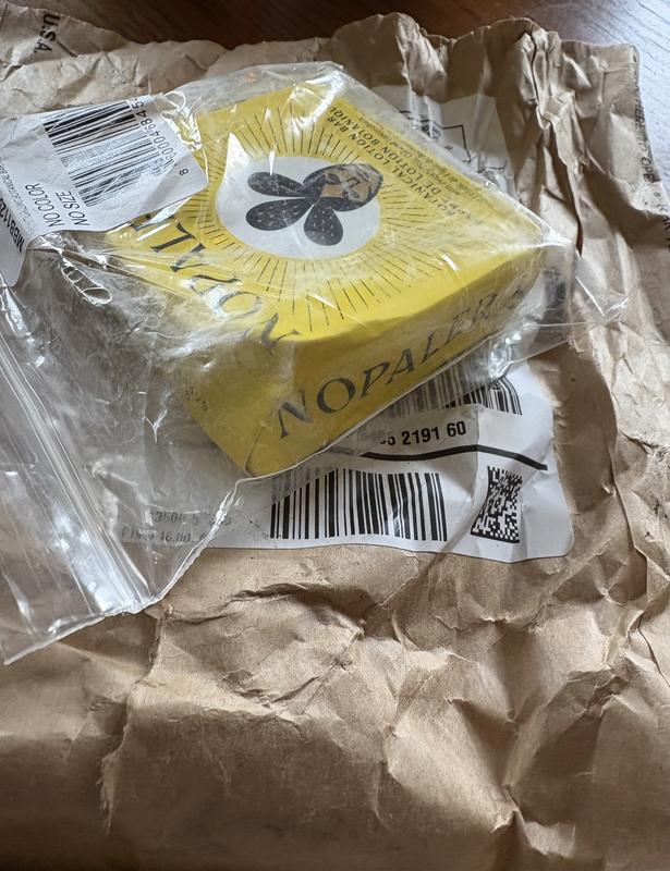 Customer photo for "5 stars Nopela, 1 star Nordstrom shipping"