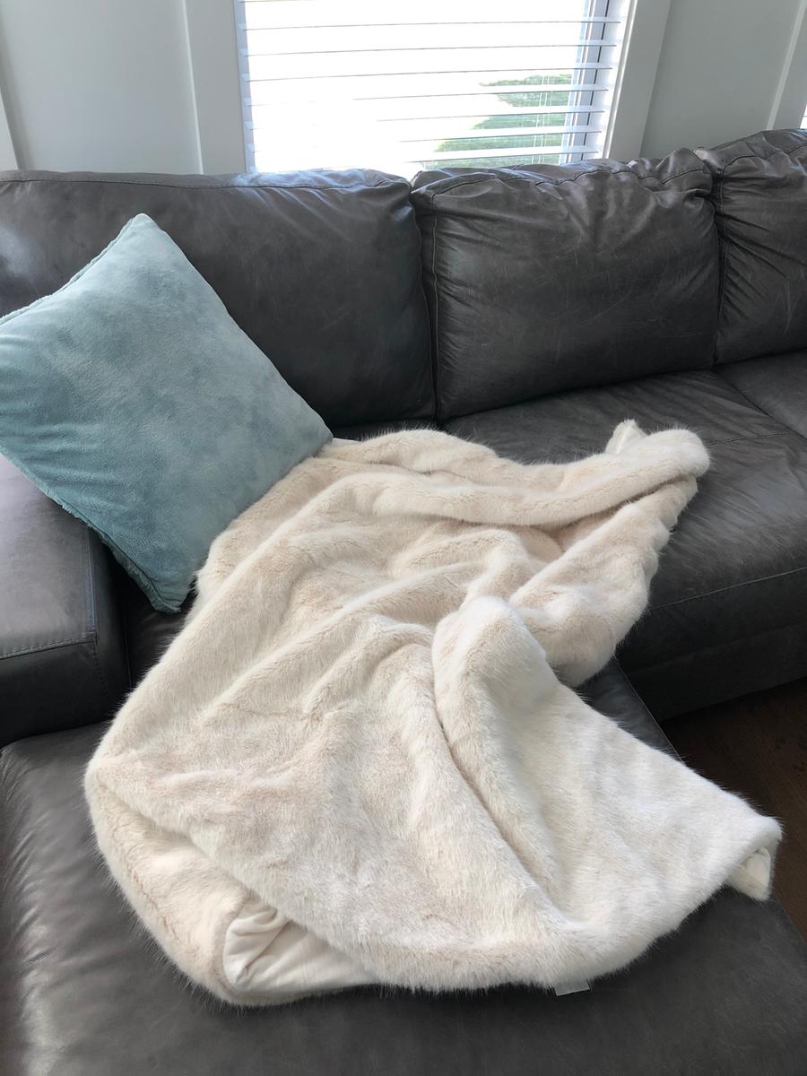 Review Thumbnail Image 0 195637435