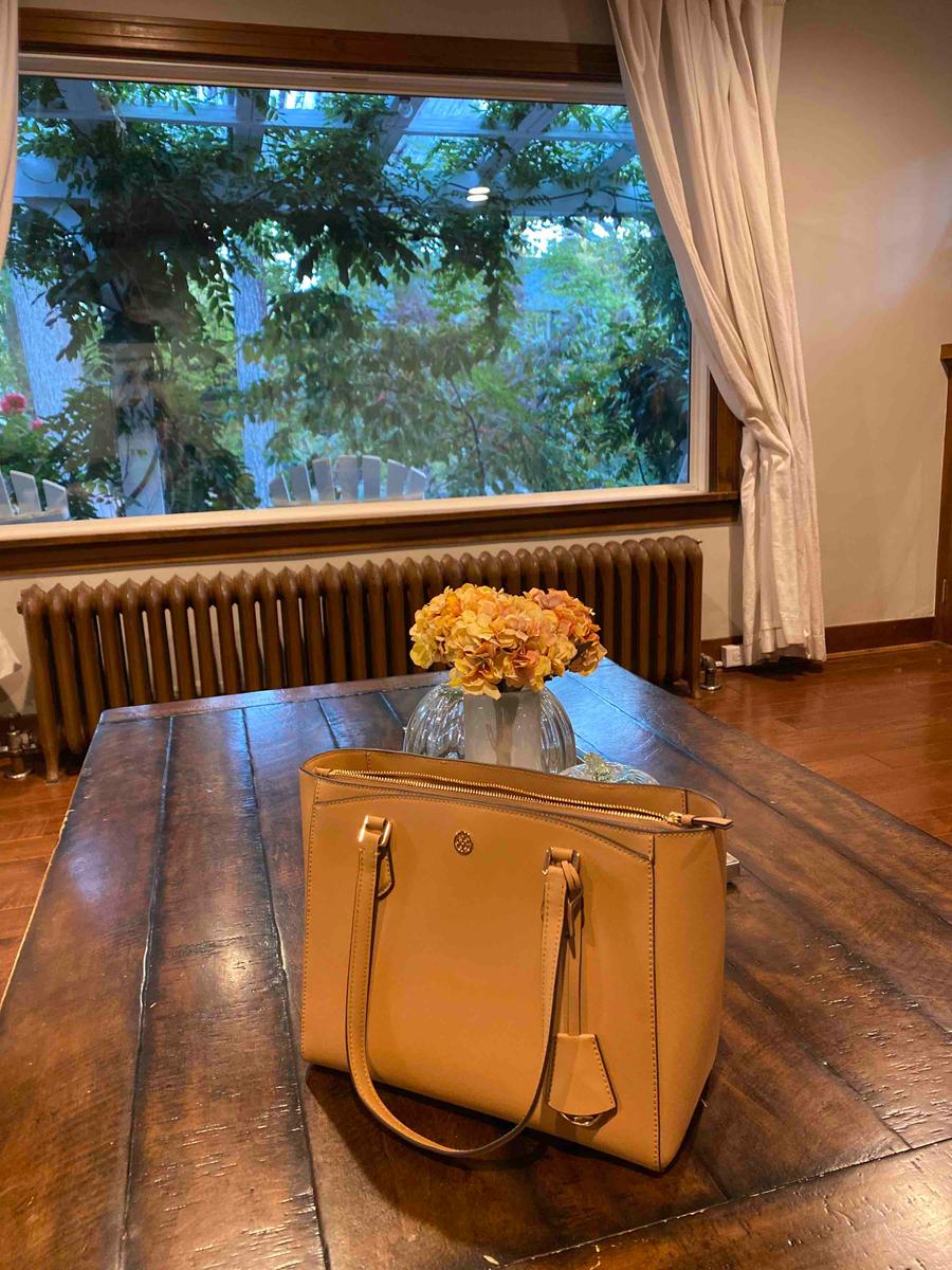 Review Thumbnail Image 0 200529534