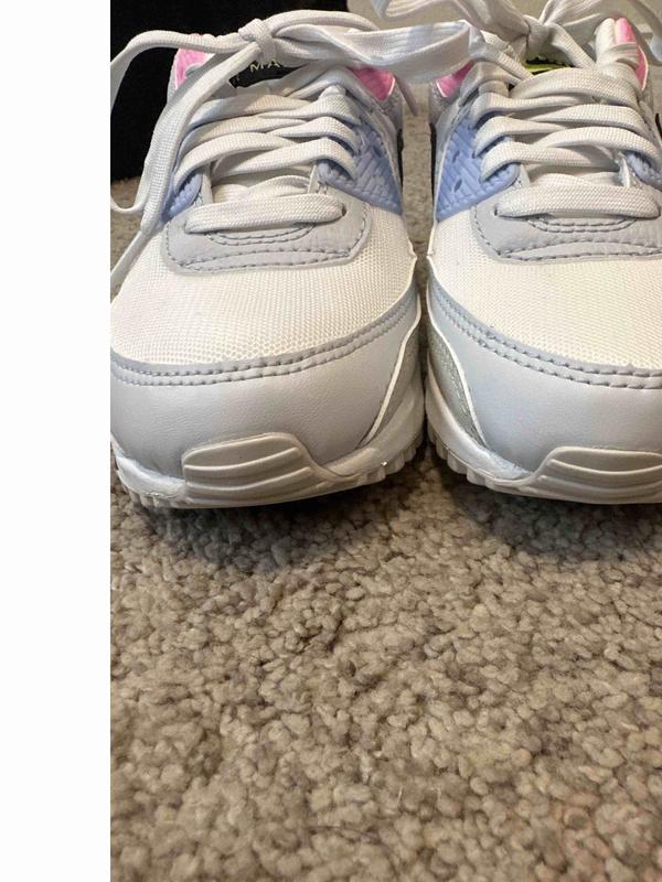 Customer photo for "cute but poor manufacturing"