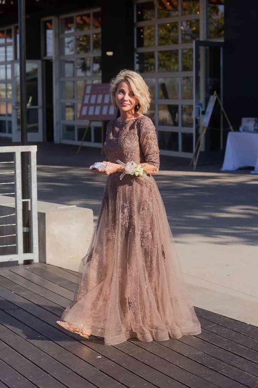 Review Thumbnail Image 0 245927651