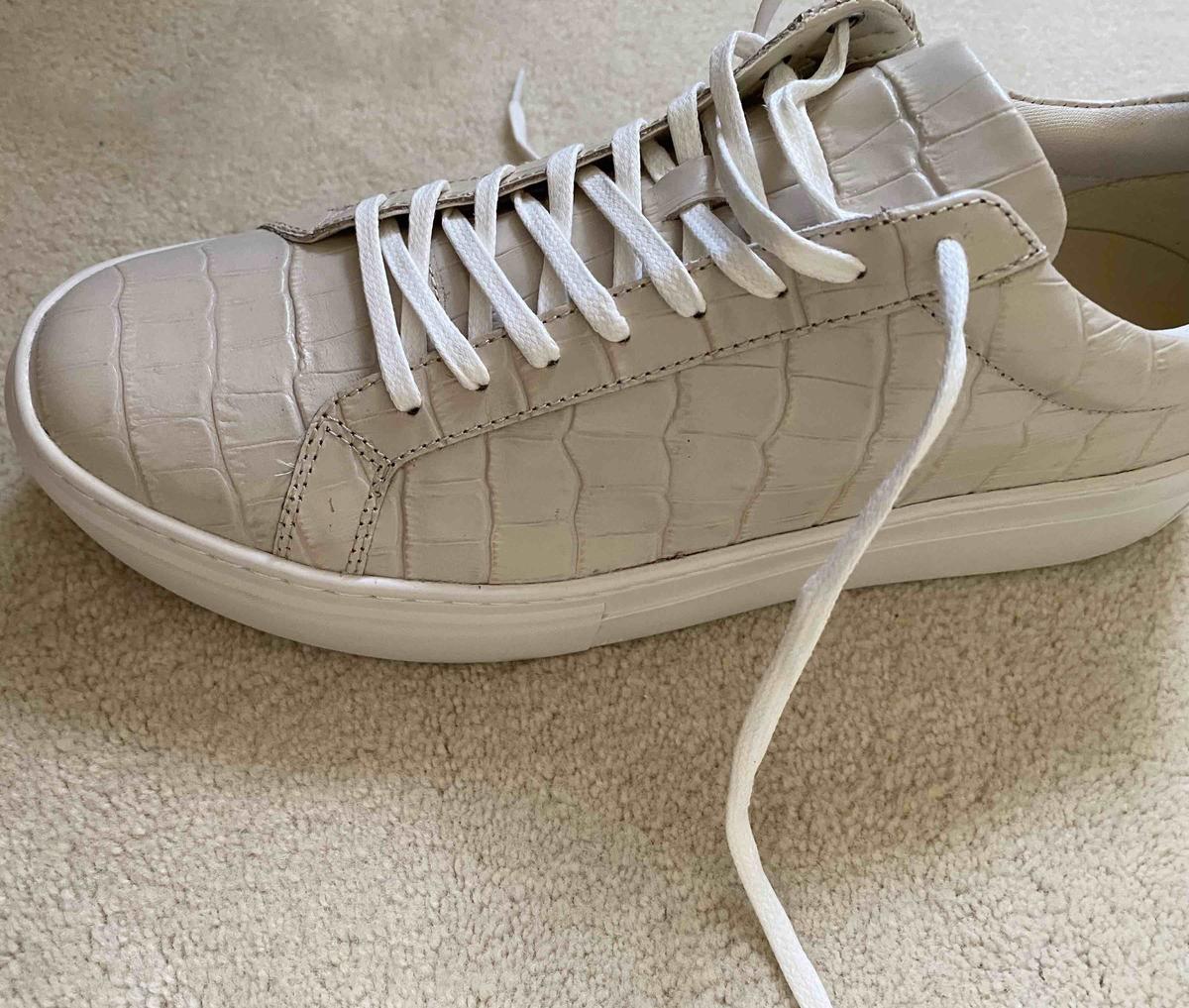 Review Thumbnail Image 1 209846780