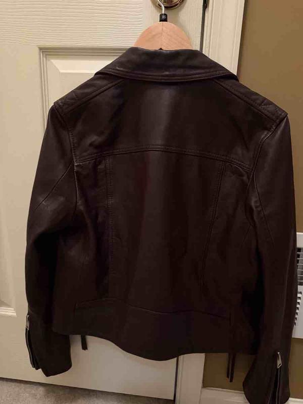 Review Thumbnail Image 1 249019293