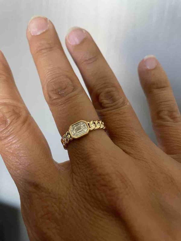 Review Thumbnail Image 1 218760847