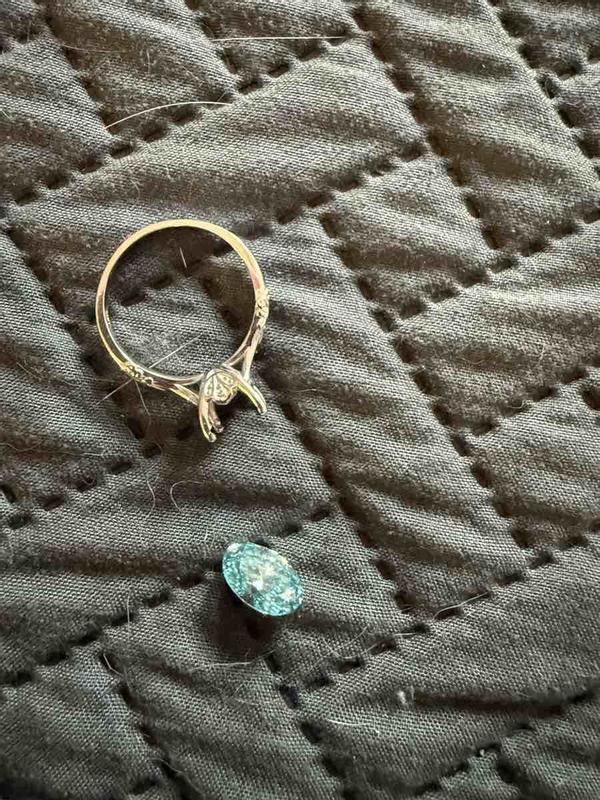 Review Thumbnail Image 0 242058155