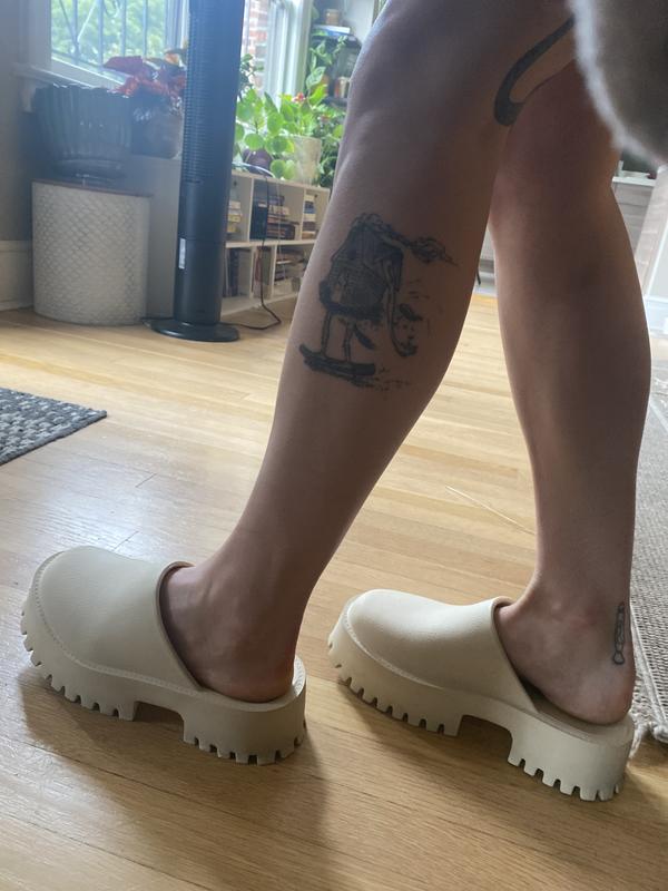 Customer photo for "Very Cute , kind of comfortable"