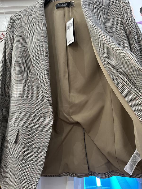 Review Thumbnail Image 1 240988892