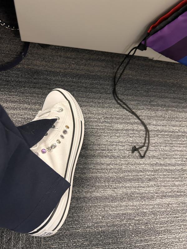 Review Thumbnail Image 0 236032671