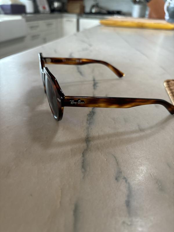 Review Thumbnail Image 1 229634868