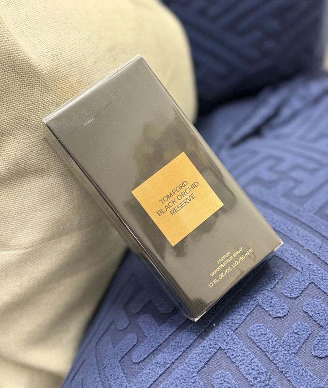 Customer photo for "Luxurious Scent That Lasts All Day"