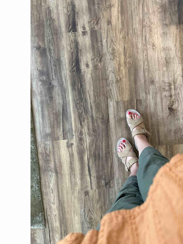 Review Thumbnail Image 0 227093159