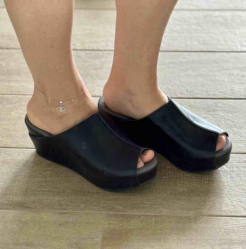 Customer photo for "soo comfy"