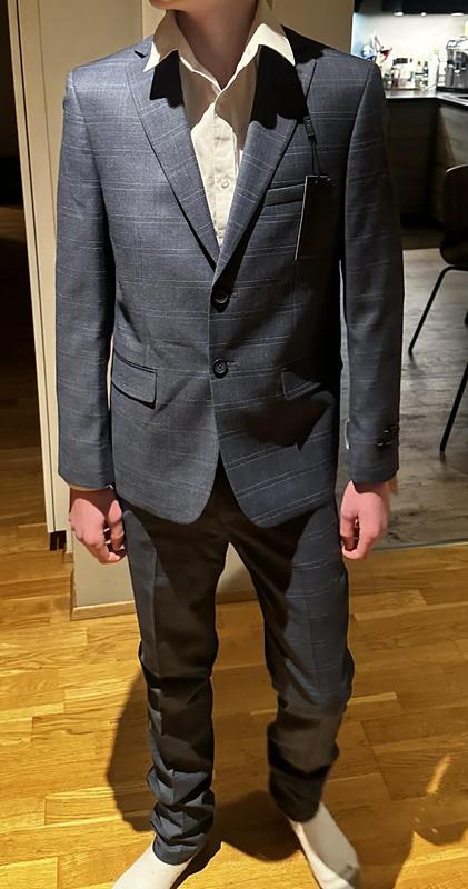 Review Thumbnail Image 1 248156889