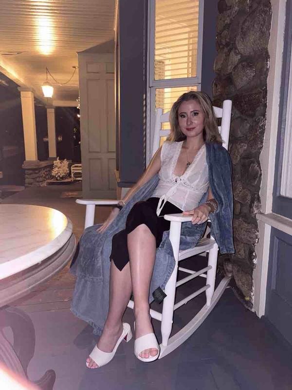 Review Thumbnail Image 0 249709525