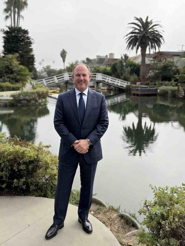 Review Thumbnail Image 0 248595457