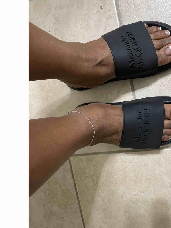 Review Thumbnail Image 0 217868937