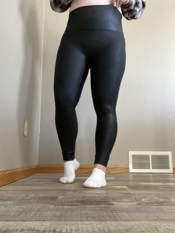 Customer photo for "My favorite leggings"