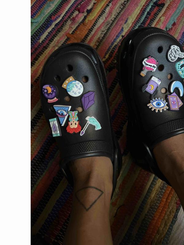 my crocs fit perfectly