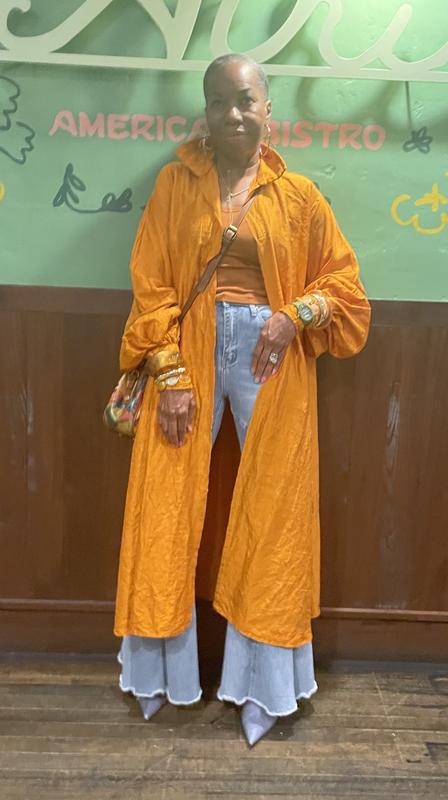 Review Thumbnail Image 0 249443824