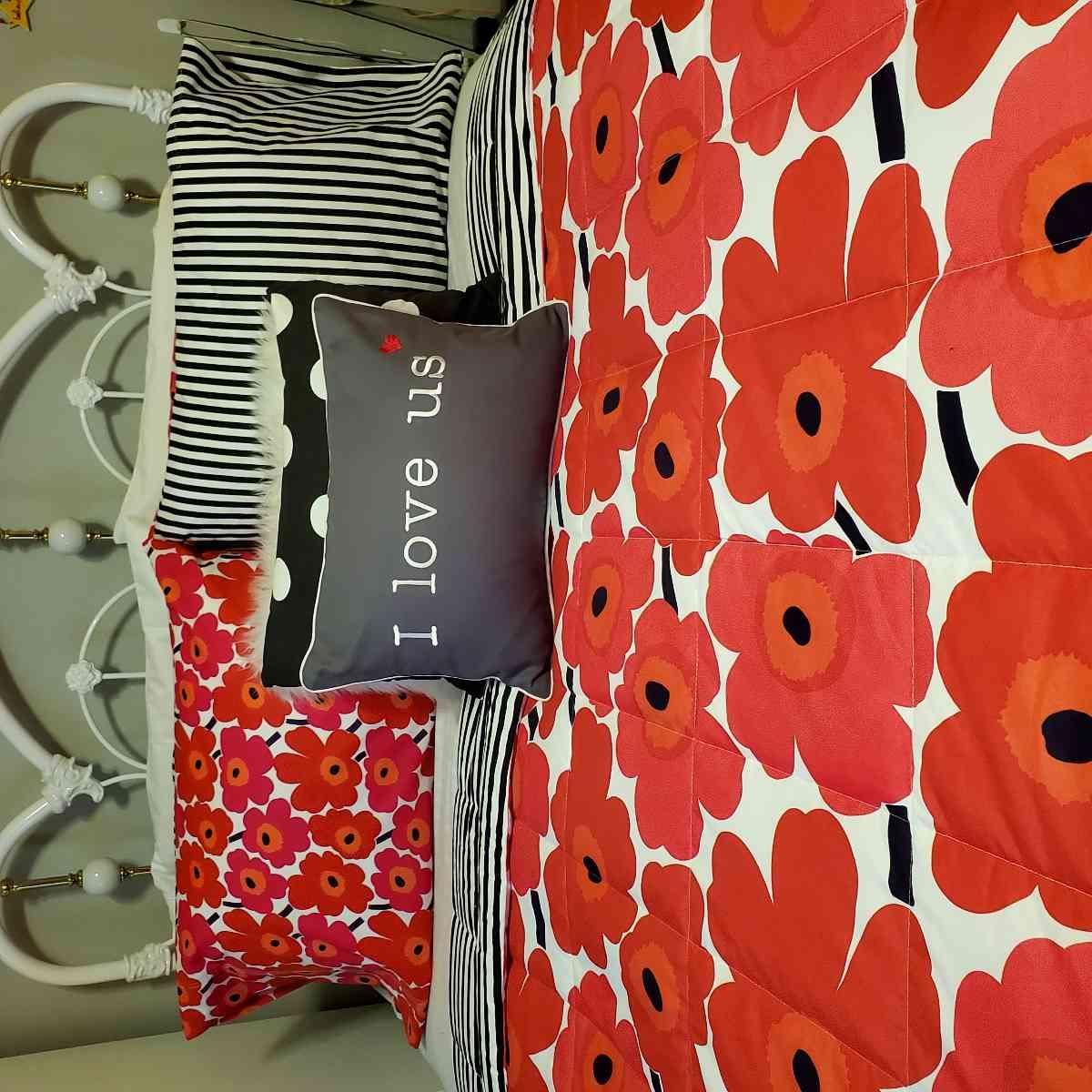 Review Thumbnail Image 0 208518080