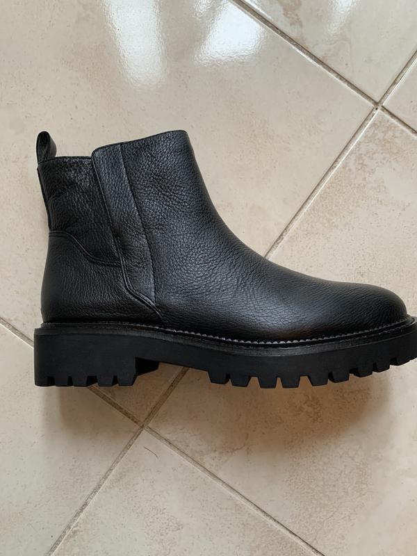 Review Thumbnail Image 0 220738554