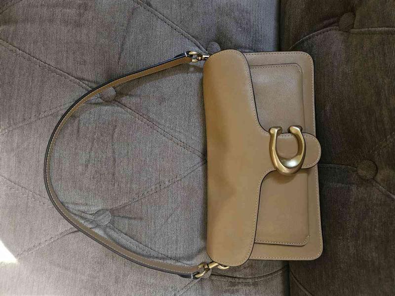 Customer photo for "CLUTCH"