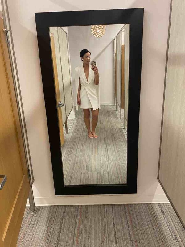 Review Thumbnail Image 0 215471672