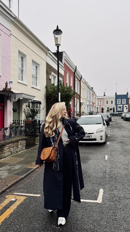 Review Thumbnail Image 0 238745131