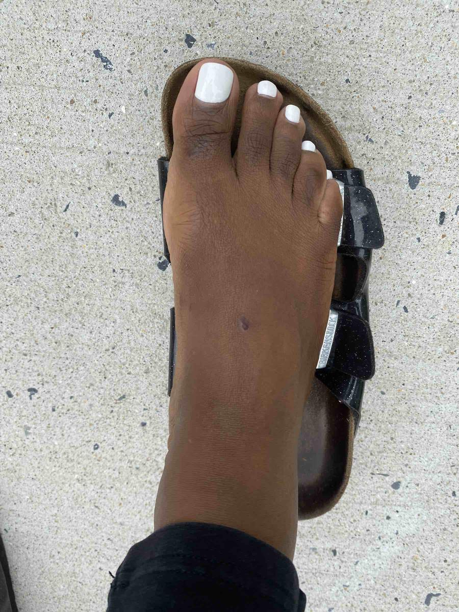 Review Thumbnail Image 0 208497714