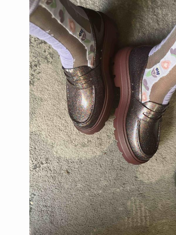 Review Thumbnail Image 0 229814389