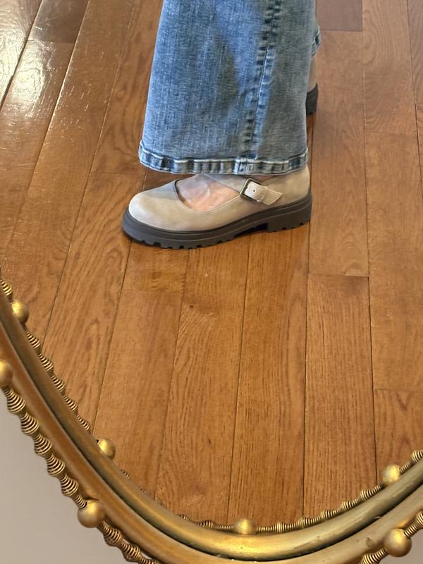 Review Thumbnail Image 0 240674038