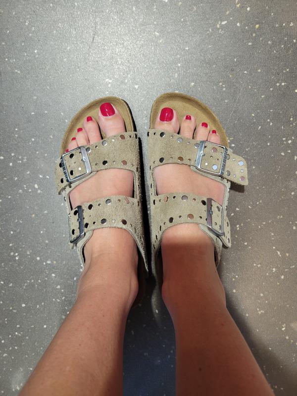 Review Thumbnail Image 0 240864707