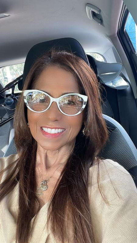 Te he Best. Love it.