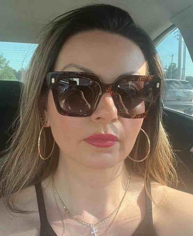 Review Thumbnail Image 0 235927537